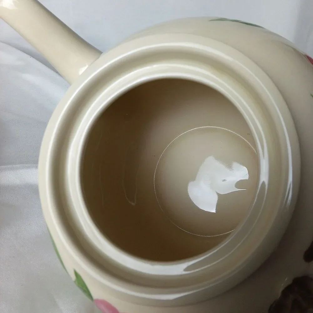 FRANCISCAN DESERT ROSE TEAPOT (ENGLAND) WITH 8 CUPS/SAUCERS (CALIFORNIA)